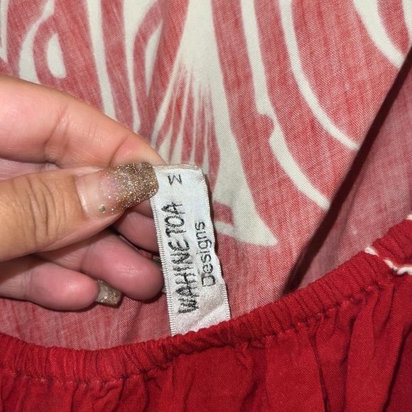 Gently used Wahine Toa backless halter romper size M with pockets - Picture 4 of 5